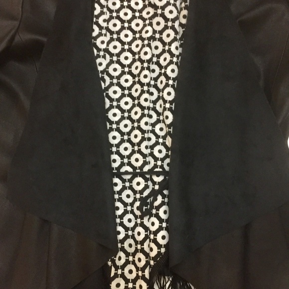 🛑SOLD🛑Open Front Leather Jacket - Picture 3 of 7